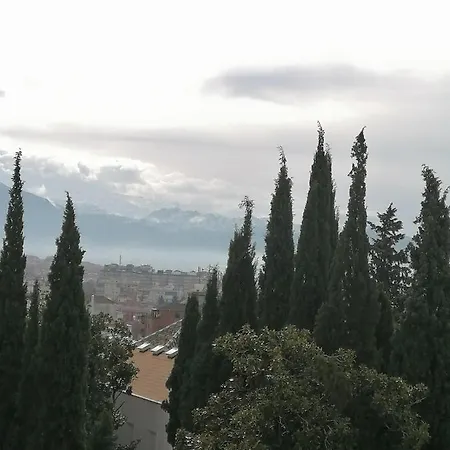 Carlos V * Granada