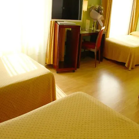 Carlos V Hotel Granada