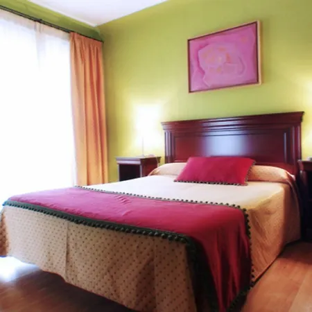Carlos V Hotel