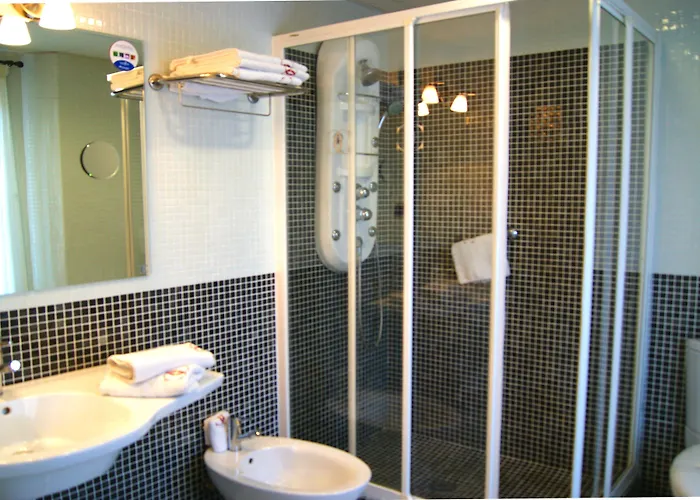 Carlos V Hotel Granada