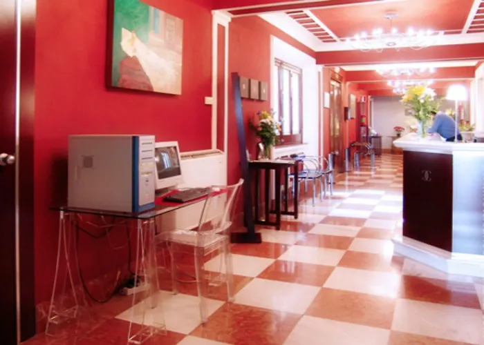 Hotel Carlos V Granada