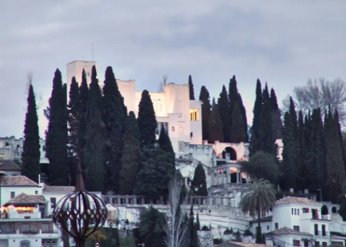 Hotel Carlos V Granada