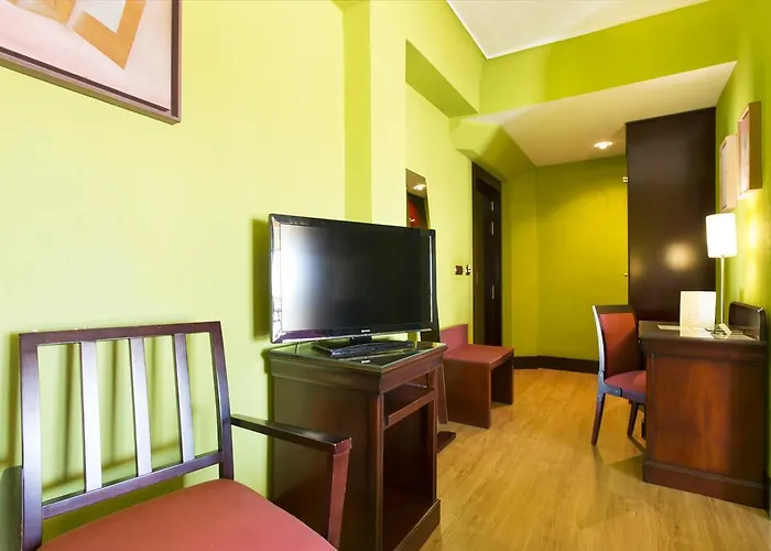 Carlos V Hotel Granada