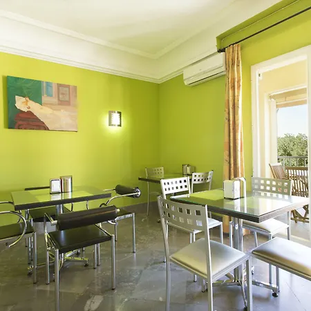 Hotel Carlos V *